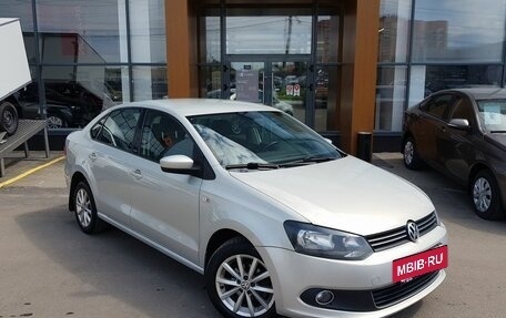 Volkswagen Polo VI (EU Market), 2015 год, 749 000 рублей, 3 фотография