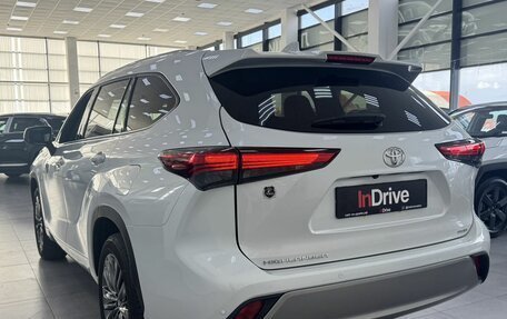 Toyota Highlander, 2026 год, 5 399 000 рублей, 6 фотография