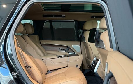Land Rover Range Rover IV рестайлинг, 2025 год, 24 000 000 рублей, 13 фотография
