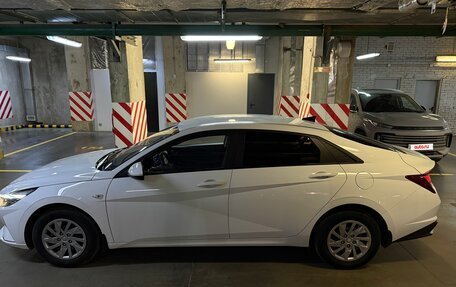 Hyundai Elantra, 2022 год, 2 050 000 рублей, 11 фотография