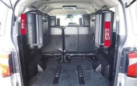 Mitsubishi Delica D:5 I, 2023 год, 2 441 000 рублей, 30 фотография