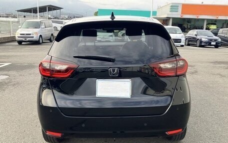 Honda Fit, 2023 год, 980 000 рублей, 4 фотография