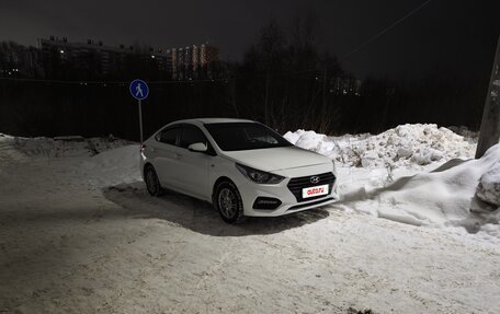 Hyundai Solaris II рестайлинг, 2018 год, 900 000 рублей, 7 фотография
