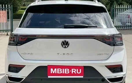 Volkswagen T-Roc I, 2023 год, 1 538 018 рублей, 4 фотография
