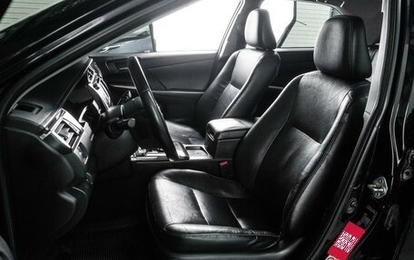 Toyota Camry, 2014 год, 1 799 000 рублей, 10 фотография