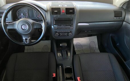 Volkswagen Jetta VI, 2009 год, 549 000 рублей, 8 фотография