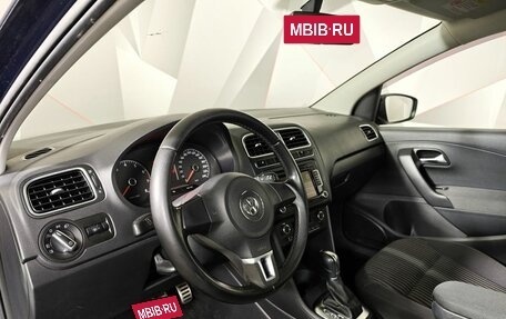Volkswagen Polo VI (EU Market), 2012 год, 455 000 рублей, 18 фотография