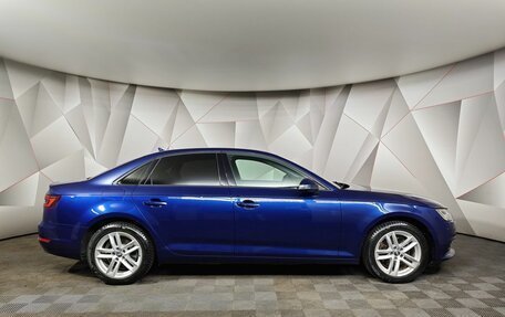 Audi A4, 2018 год, 2 155 000 рублей, 6 фотография