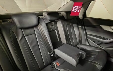 Audi A4, 2018 год, 2 155 000 рублей, 16 фотография