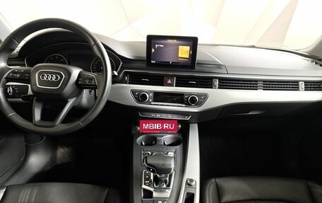 Audi A4, 2018 год, 2 155 000 рублей, 14 фотография