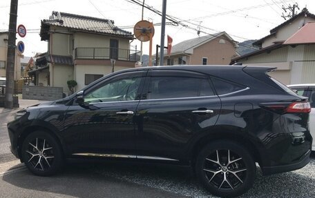 Toyota Harrier, 2020 год, 2 280 000 рублей, 7 фотография