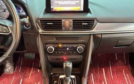 Mazda CX-4, 2022 год, 1 895 000 рублей, 9 фотография