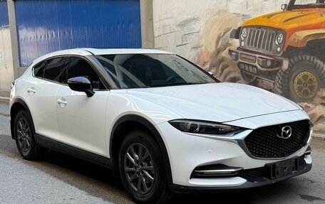 Mazda CX-4, 2022 год, 1 783 000 рублей, 3 фотография