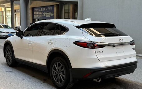Mazda CX-4, 2022 год, 1 783 000 рублей, 6 фотография