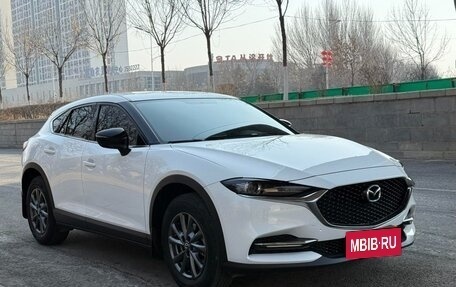 Mazda CX-4, 2022 год, 1 748 000 рублей, 3 фотография