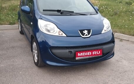 Peugeot 107 I рестайлинг, 2007 год, 180 000 рублей, 1 фотография