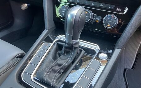 Volkswagen Passat B8 рестайлинг, 2016 год, 1 290 000 рублей, 11 фотография
