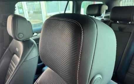 Volkswagen Passat B8 рестайлинг, 2016 год, 1 290 000 рублей, 20 фотография