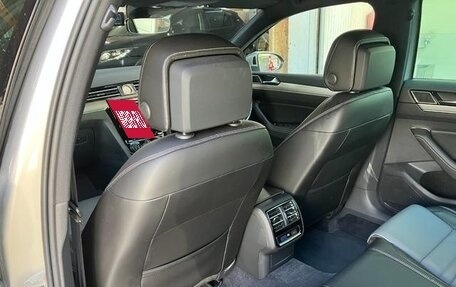 Volkswagen Passat B8 рестайлинг, 2016 год, 1 290 000 рублей, 24 фотография