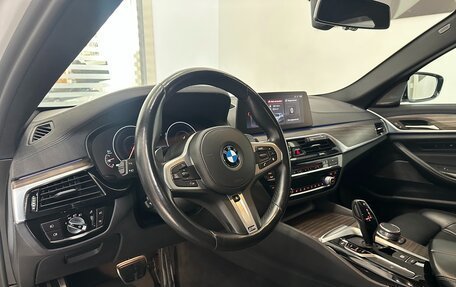 BMW 5 серия, 2019 год, 4 395 000 рублей, 16 фотография