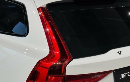 Volvo V90 Cross Country I рестайлинг, 2018 год, 3 190 000 рублей, 10 фотография