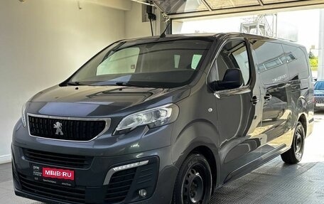 Peugeot Traveller I, 2021 год, 2 900 000 рублей, 1 фотография
