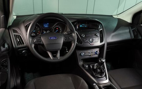 Ford Focus III, 2015 год, 999 000 рублей, 6 фотография