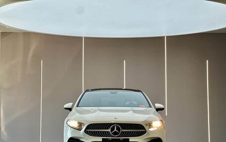 Mercedes-Benz A-Класс, 2022 год, 2 100 000 рублей, 2 фотография