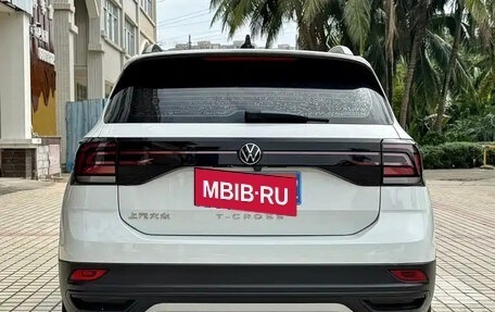 Volkswagen T-Cross I, 2021 год, 1 430 000 рублей, 5 фотография