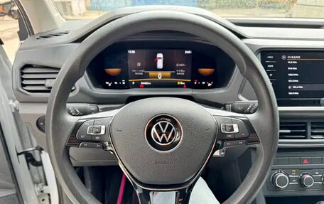 Volkswagen T-Cross I, 2021 год, 1 430 000 рублей, 8 фотография