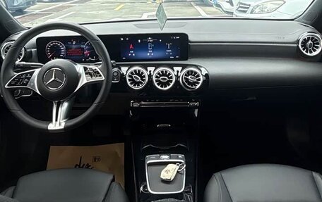 Mercedes-Benz A-Класс, 2022 год, 2 110 000 рублей, 7 фотография