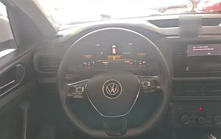Volkswagen T-Cross I, 2021 год, 1 480 000 рублей, 8 фотография