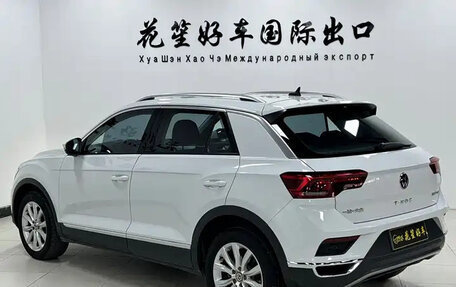 Volkswagen T-Roc I, 2022 год, 1 540 000 рублей, 3 фотография
