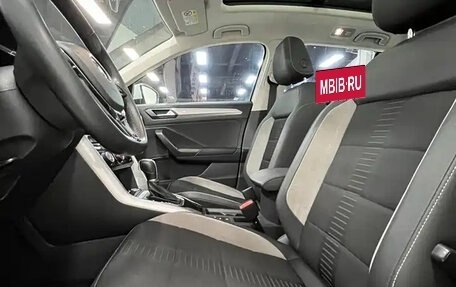Volkswagen T-Roc I, 2022 год, 1 540 000 рублей, 6 фотография