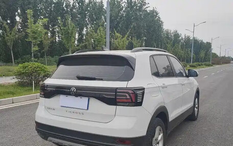 Volkswagen T-Cross I, 2021 год, 1 470 000 рублей, 6 фотография