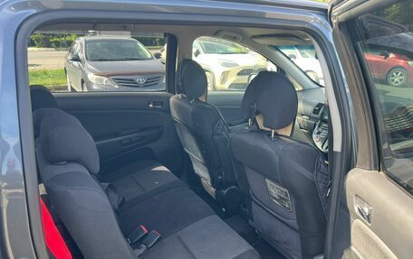 Toyota Wish II, 2003 год, 809 000 рублей, 14 фотография