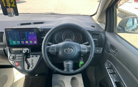 Toyota Wish II, 2003 год, 809 000 рублей, 20 фотография