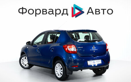 Renault Sandero II рестайлинг, 2014 год, 800 000 рублей, 6 фотография
