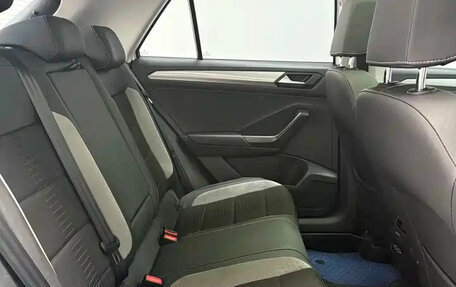 Volkswagen T-Roc I, 2022 год, 1 570 000 рублей, 8 фотография