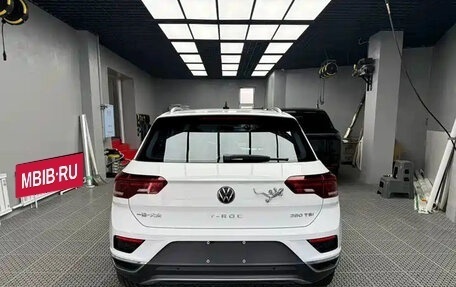 Volkswagen T-Roc I, 2022 год, 1 570 000 рублей, 5 фотография