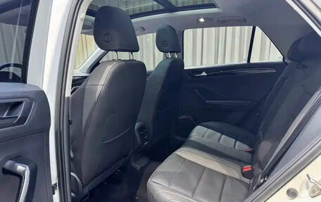 Volkswagen T-Roc I, 2022 год, 1 560 000 рублей, 8 фотография
