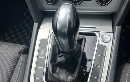 Volkswagen Passat B8 рестайлинг, 2016 год, 1 285 000 рублей, 6 фотография
