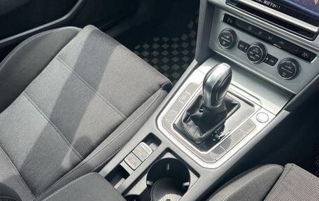 Volkswagen Passat B8 рестайлинг, 2016 год, 1 285 000 рублей, 11 фотография