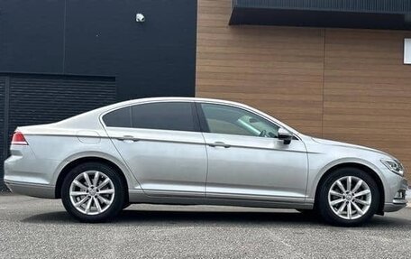 Volkswagen Passat B8 рестайлинг, 2016 год, 1 285 000 рублей, 22 фотография