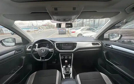 Volkswagen T-Roc I, 2022 год, 1 600 000 рублей, 8 фотография