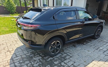 Honda Vezel, 2021 год, 2 160 000 рублей, 15 фотография