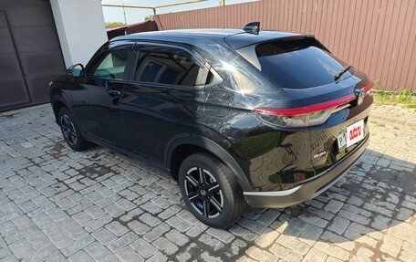 Honda Vezel, 2021 год, 2 160 000 рублей, 9 фотография