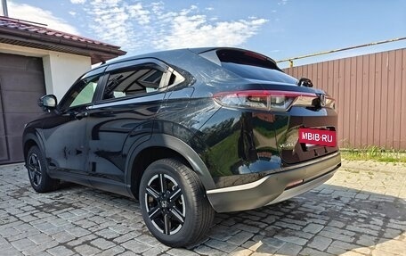 Honda Vezel, 2021 год, 2 160 000 рублей, 8 фотография