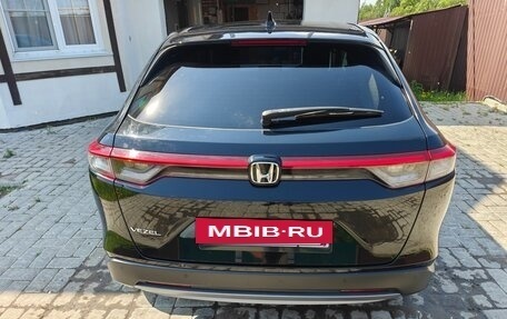 Honda Vezel, 2021 год, 2 160 000 рублей, 13 фотография