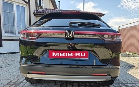 Honda Vezel, 2021 год, 2 160 000 рублей, 12 фотография